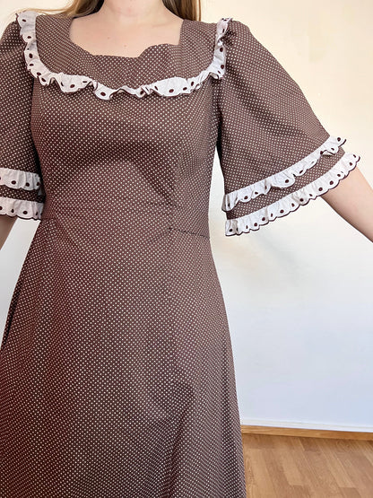 70s brown & white polka dot dress, Size L