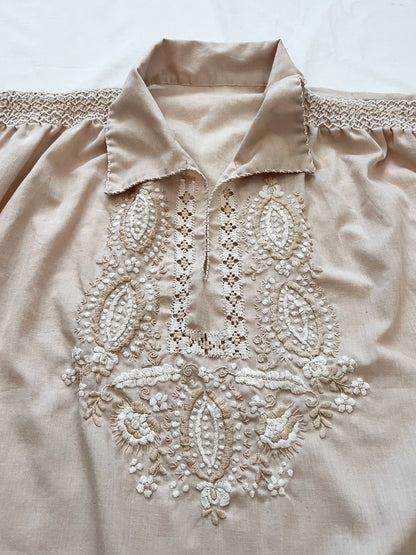 70s beige embroidery blouse, Size L