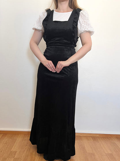70s black velvet ruffle dress, Size XS-S