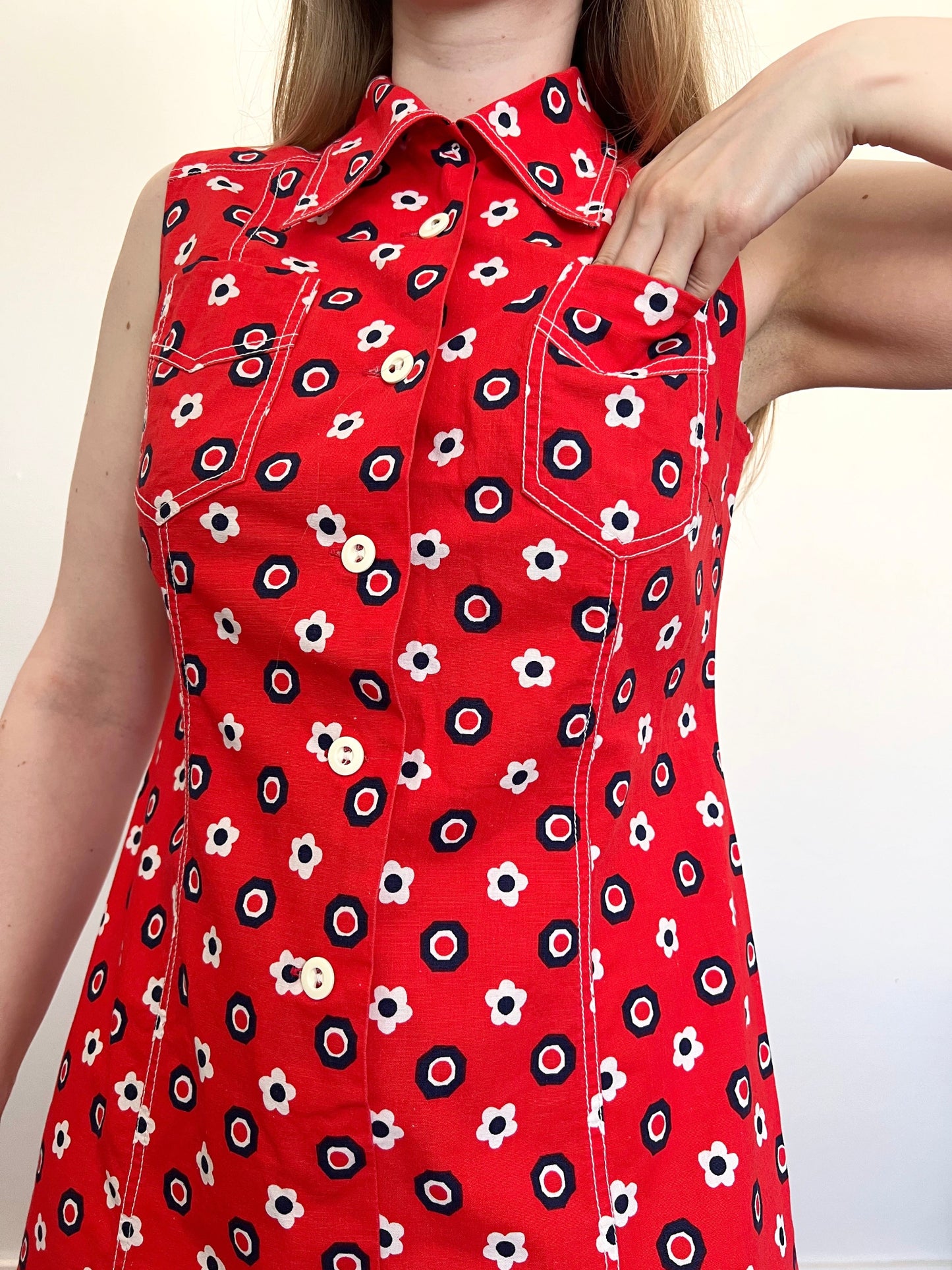 60s red flower mini dress, Size M