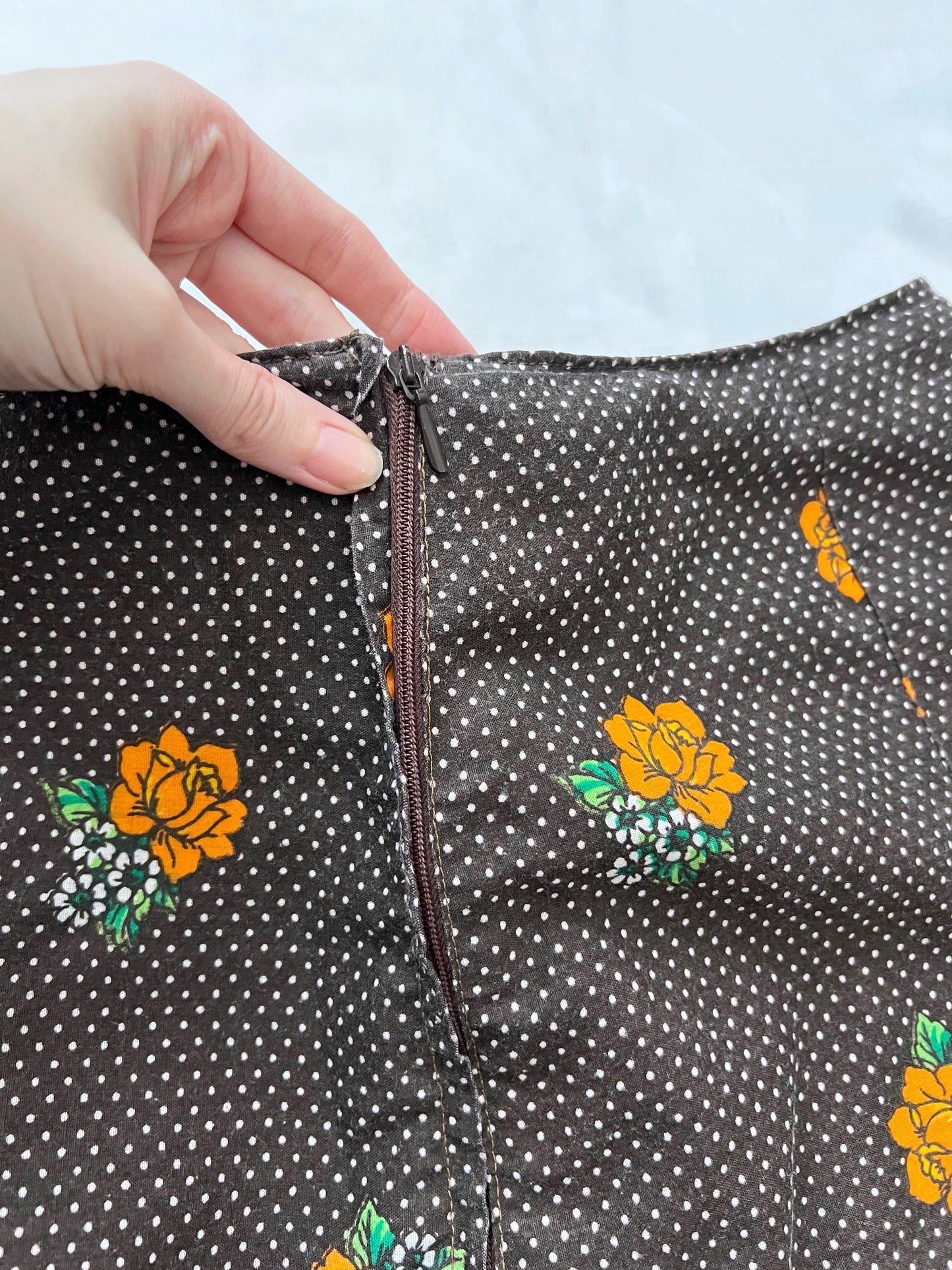 70s brown flower skirt, Size S