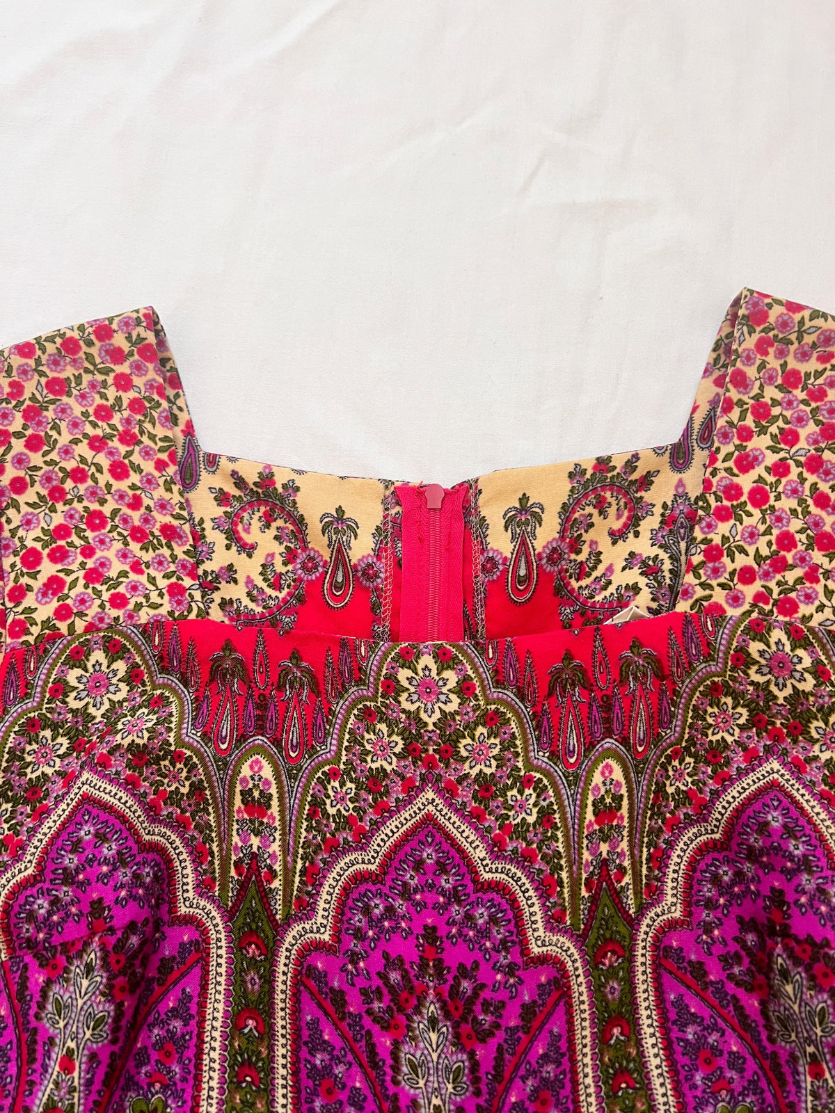 70s red floral Medieval revival maxi dress, Size S-M