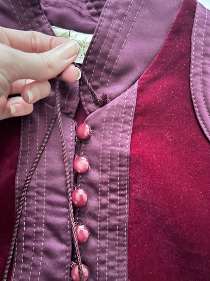 70s Edwardian revival burgundy velvet dress, Size M