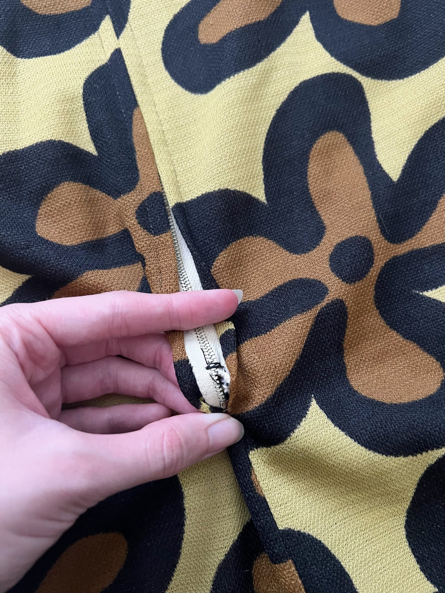 60s yellow floral dress, Size XS