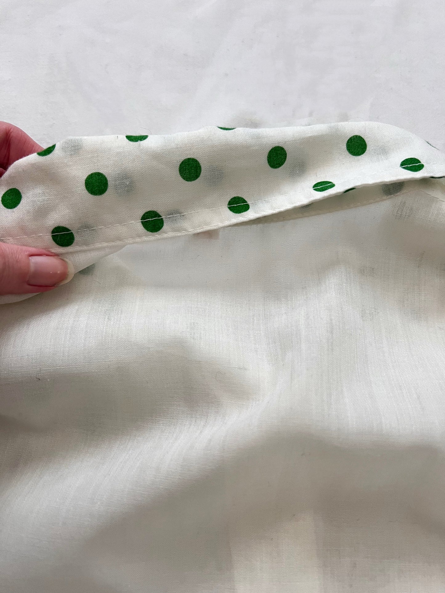 60s white and green polka dot shirt, Size L-XL