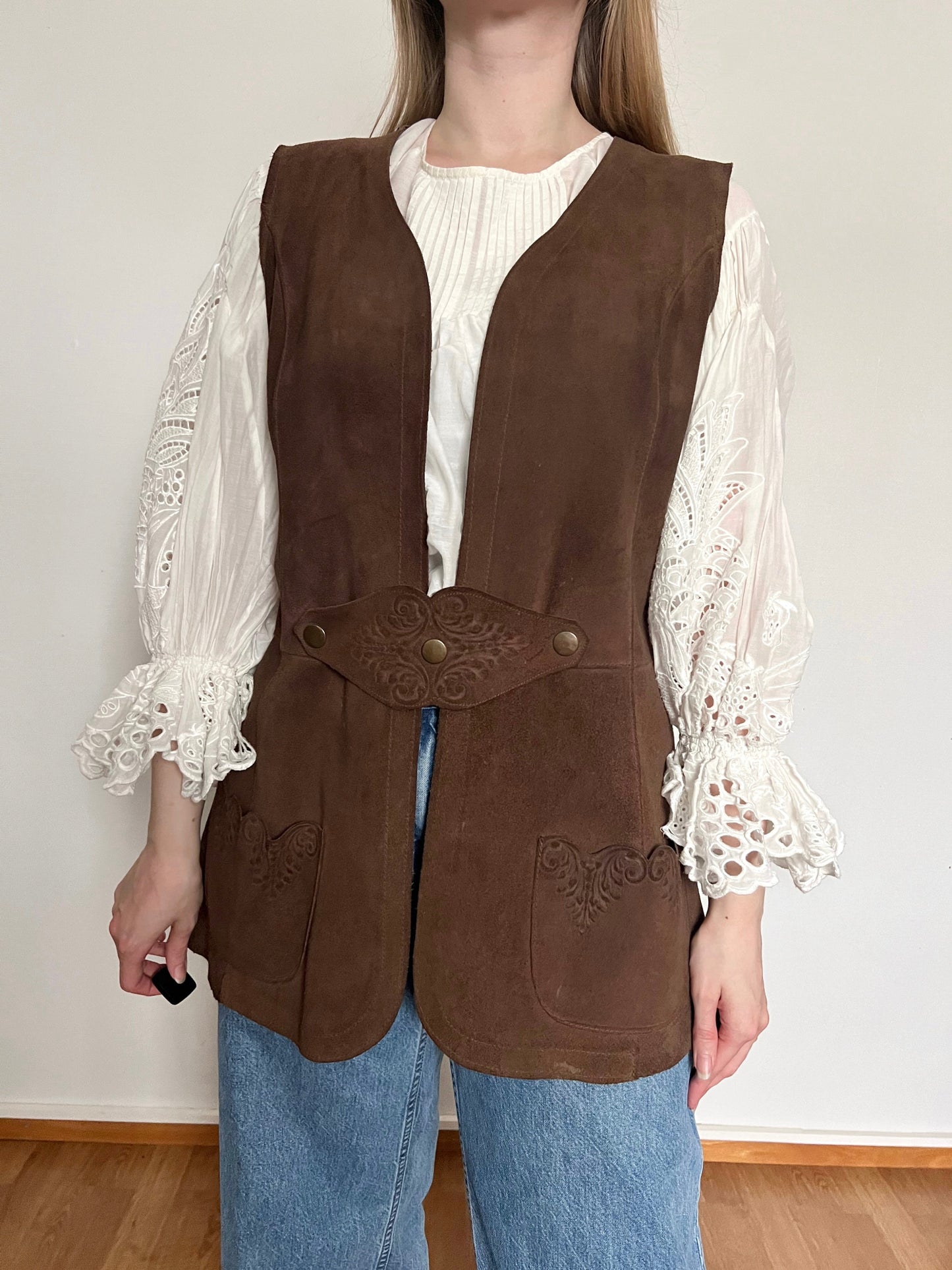 70s brown suede vest, Size L