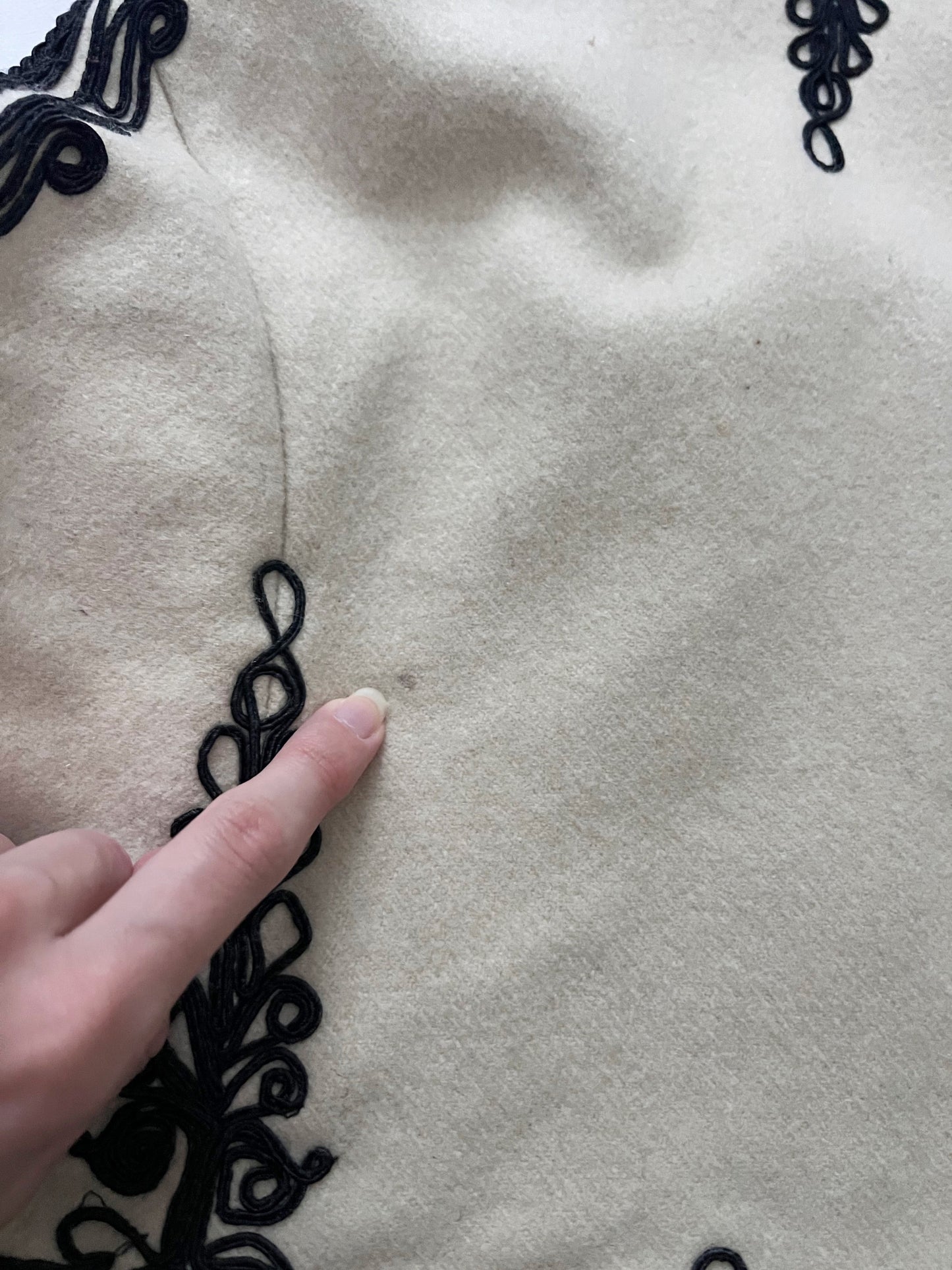 50s/60s Romanian embroidered vest, Size M