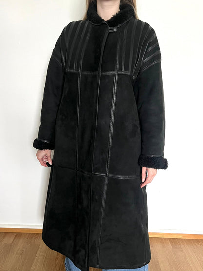 70s black winter coat, Size M-L