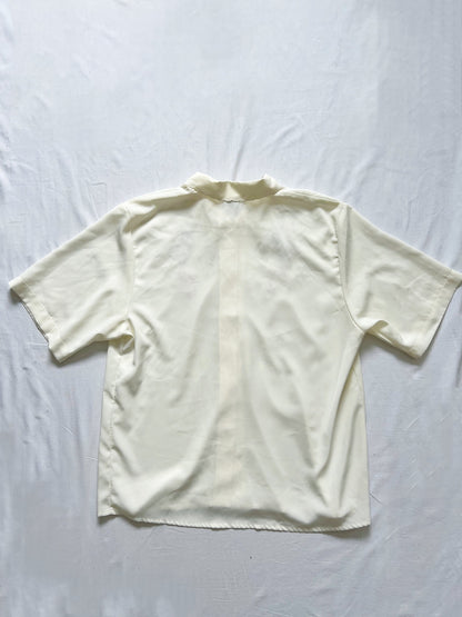 White button up t-shirt, Size XL