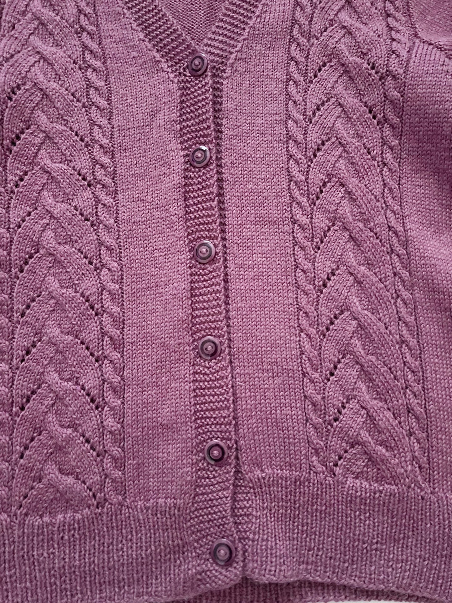 Mauve knitted cardigan, Size L