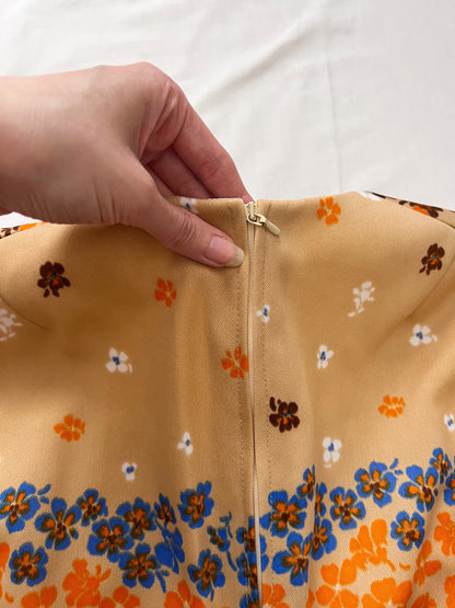 70s beige floral dress, Size M