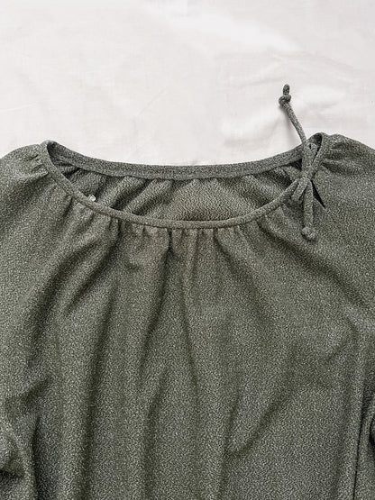 60 silver sparkly gown, Size M