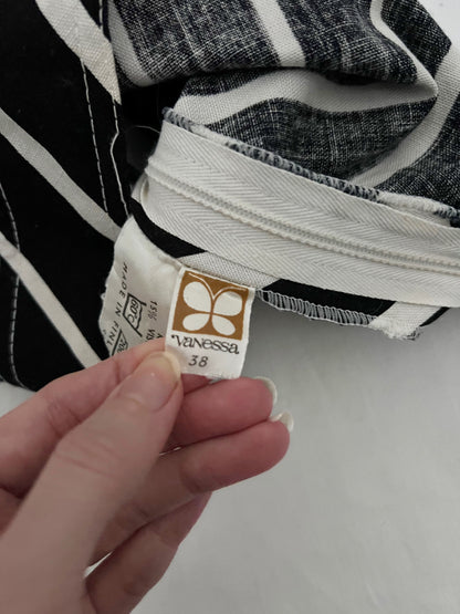 70s black and white striped skirt, Size XS-S