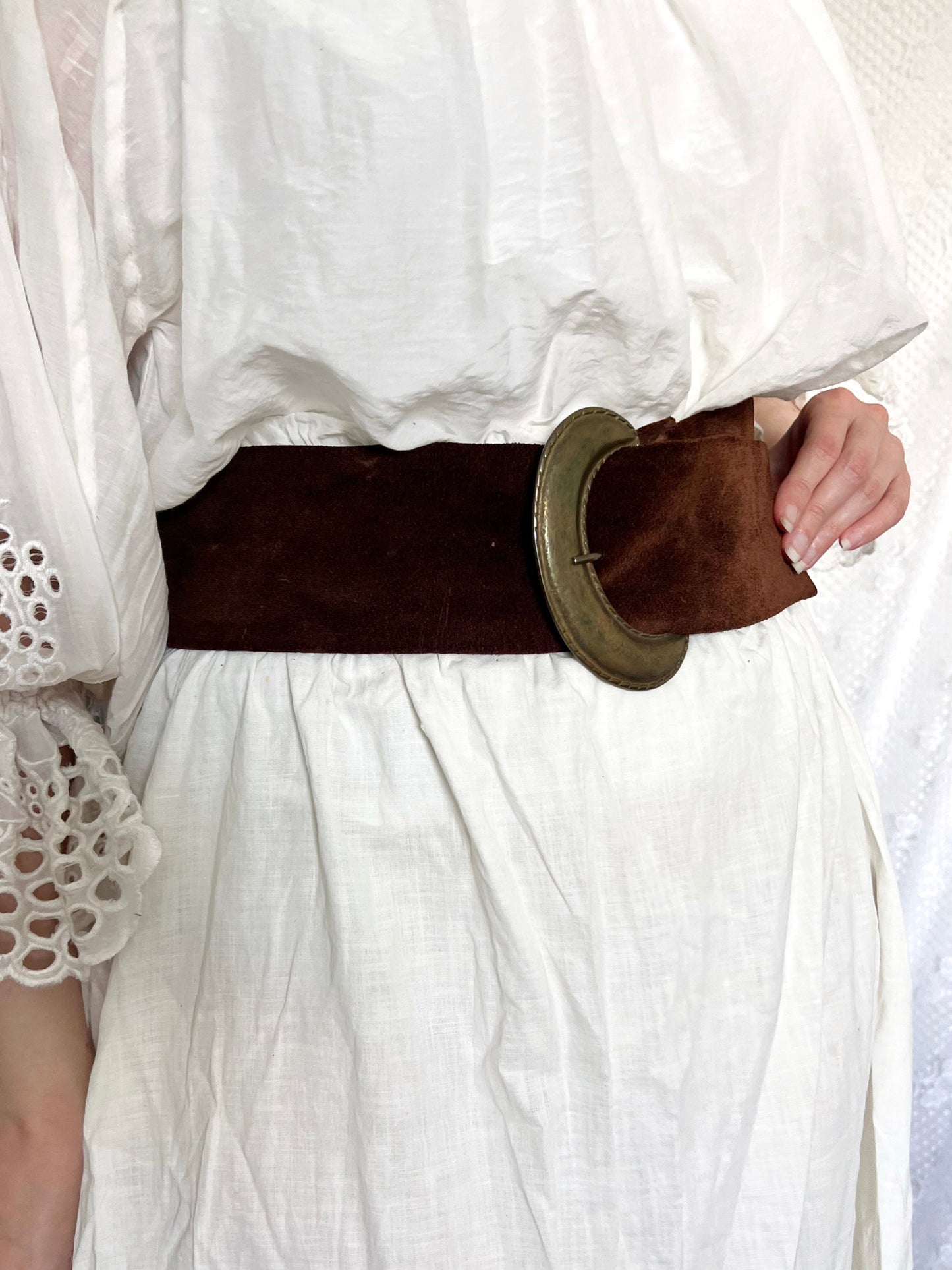 70s wide brown suede belt, Size XS-S