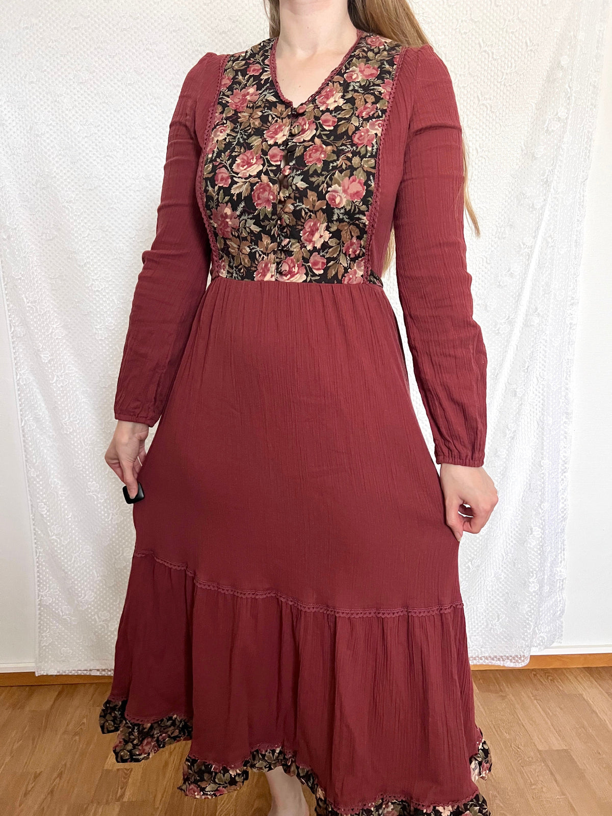 70s floral and burgandy dress, Size M