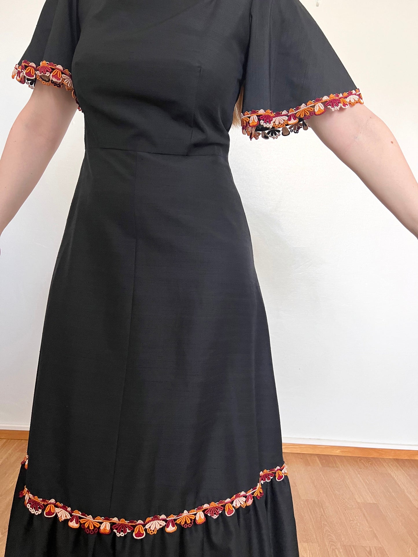 60s black square neckline dress, Size S