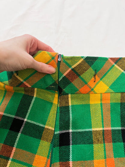 70s colorful plaid skirt, Size S
