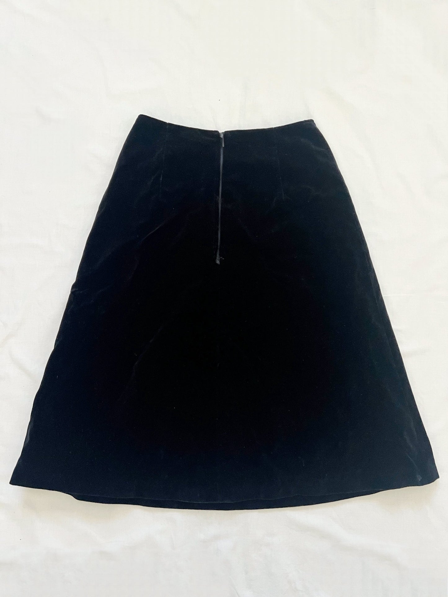 Black 70s velvet skirt, Size XS-S