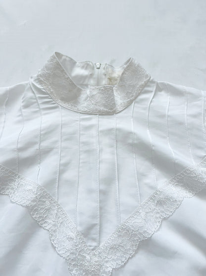White lace blouse, Size M-L