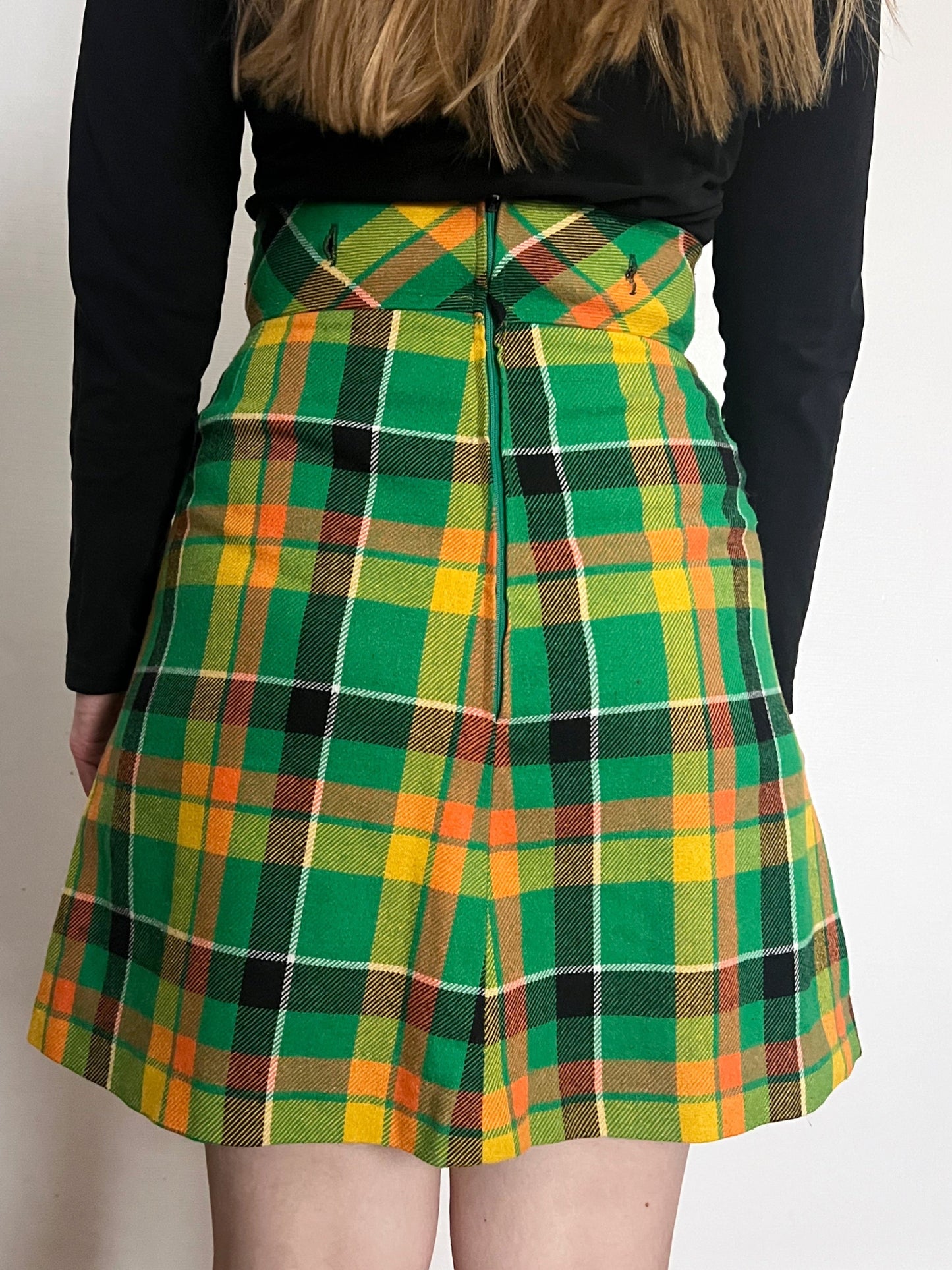 70s colorful plaid skirt, Size S