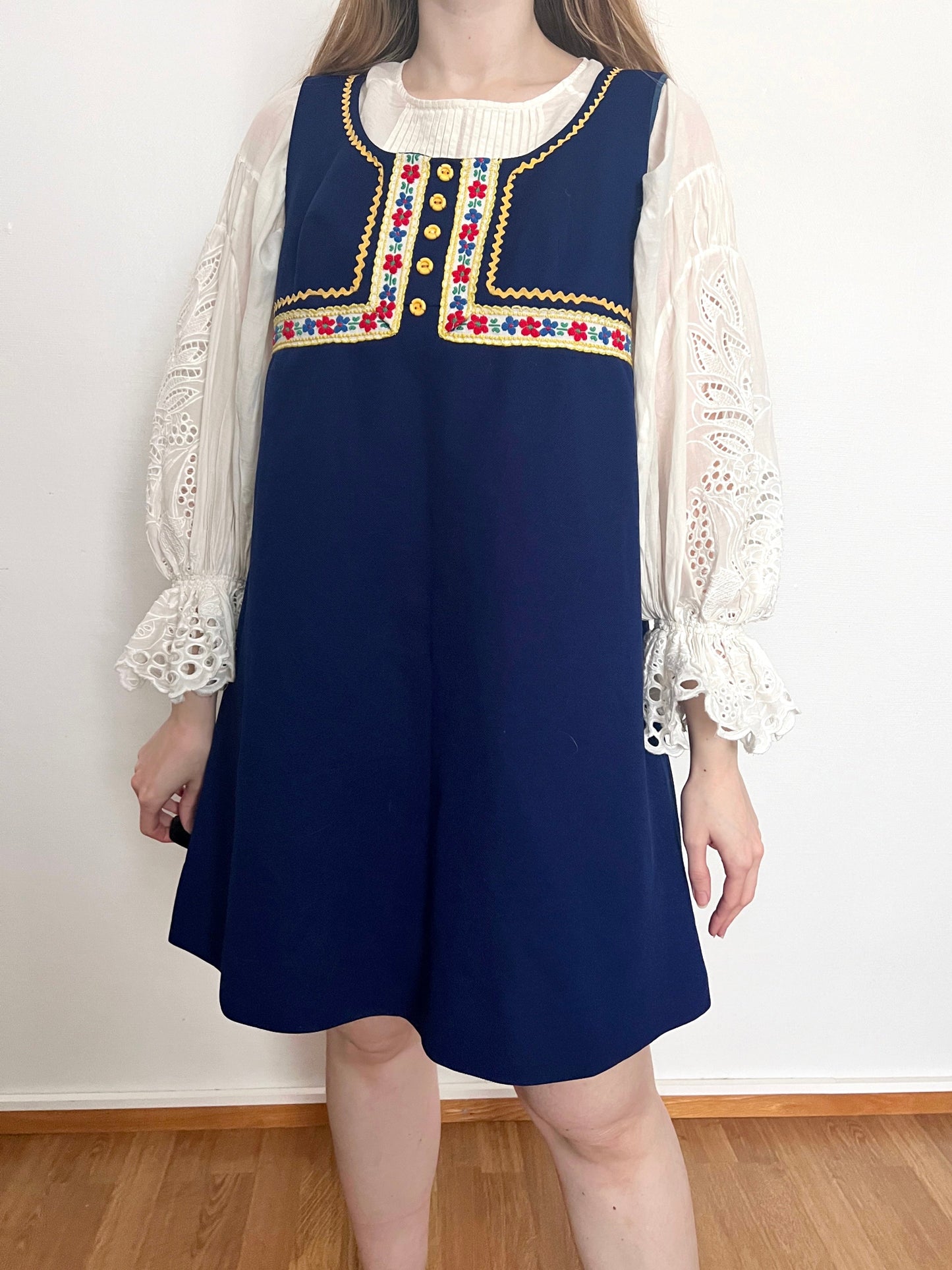 60s navy blue folk style trim dress, Size L