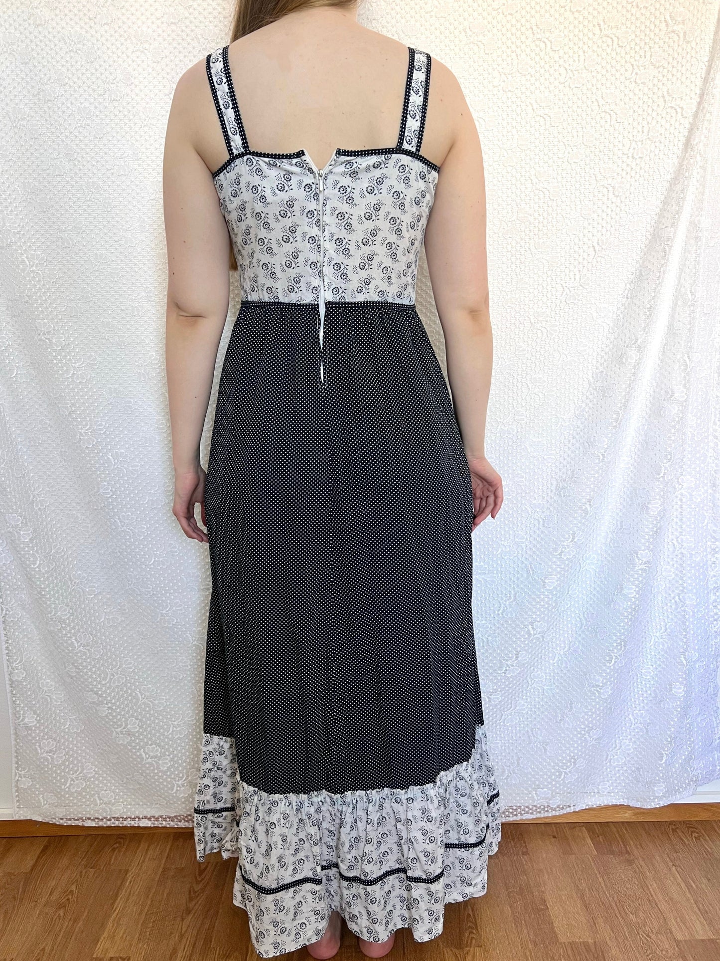70s cotton black and white sundress, Size S
