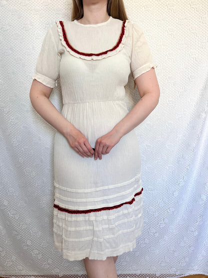 70s cream crinkled dress, Size S