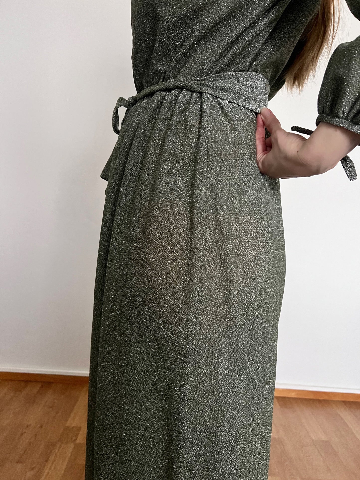 60 silver sparkly gown, Size M