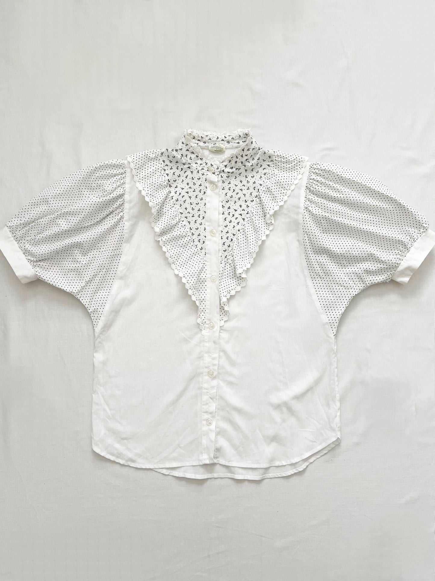 White puffed sleeves t-shirt, Size XS-S