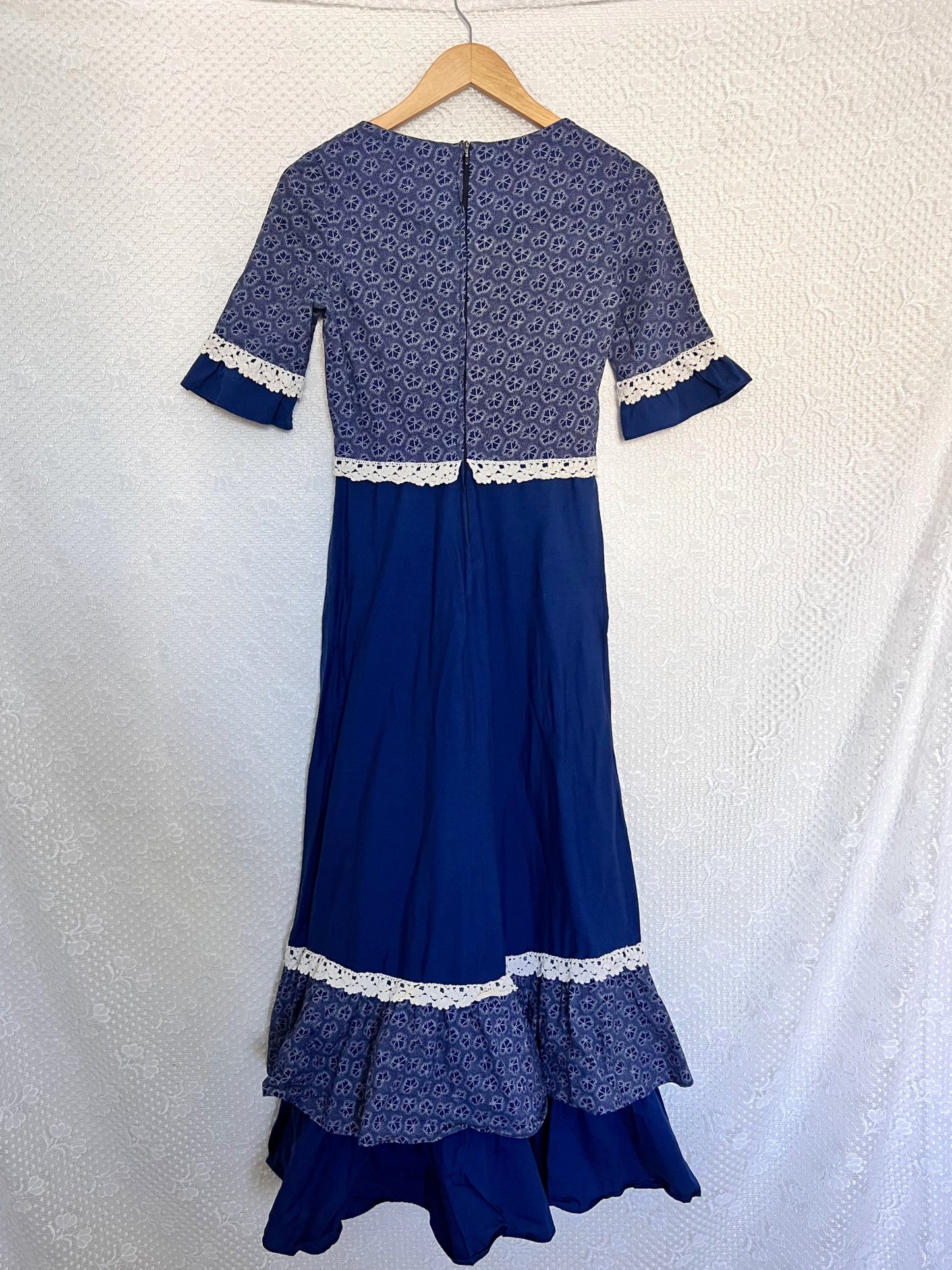 70s blue and white dress, Size XS