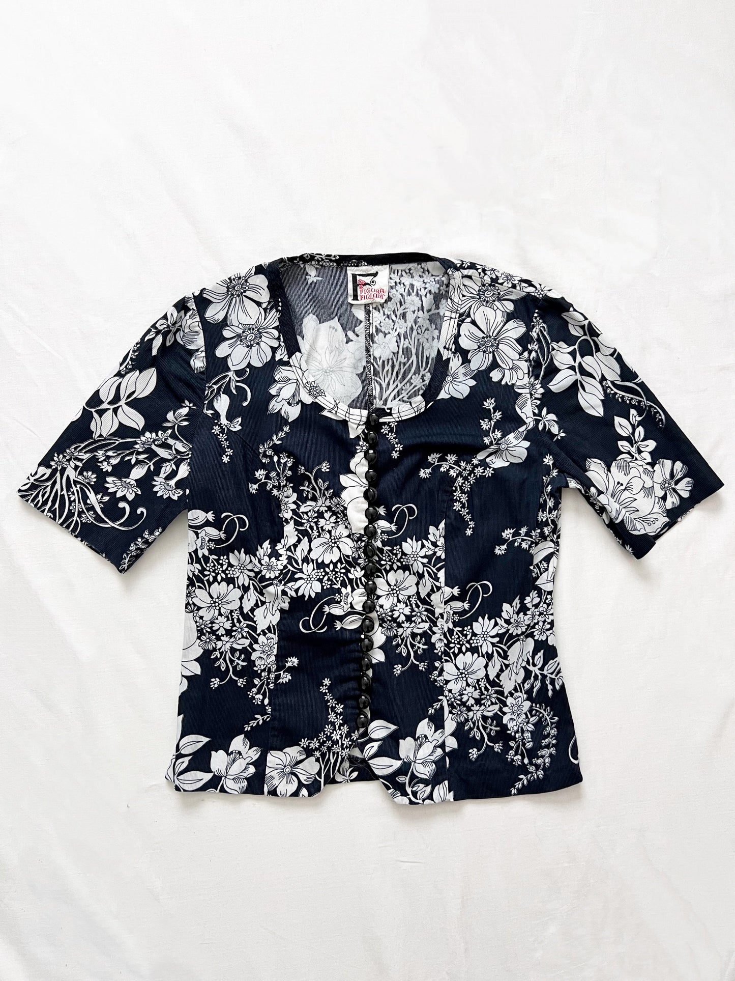 70s 100% cotton flower t-shirt, Size XS
