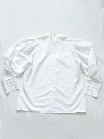 White lace blouse, Size M-L