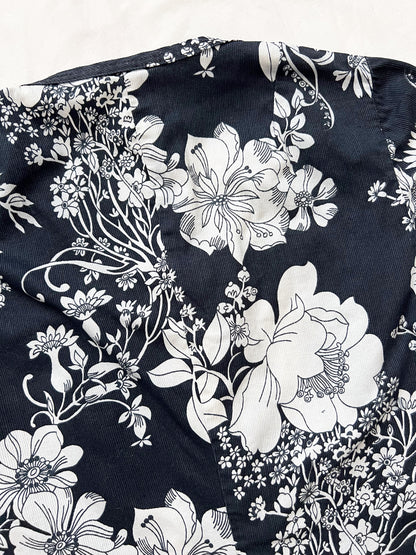 70s 100% cotton flower t-shirt, Size XS