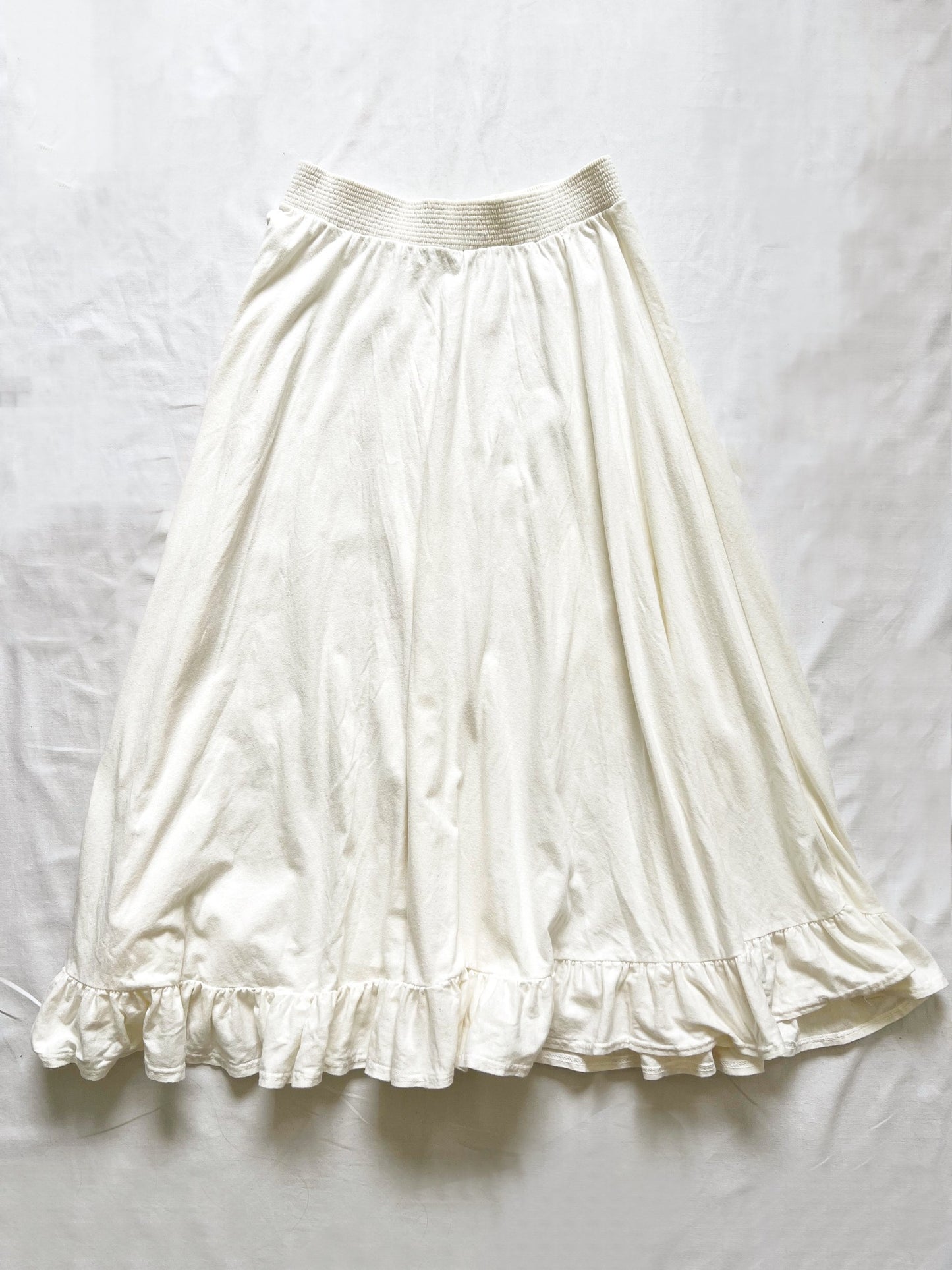 White vintage H&M skirt, Size M-XL