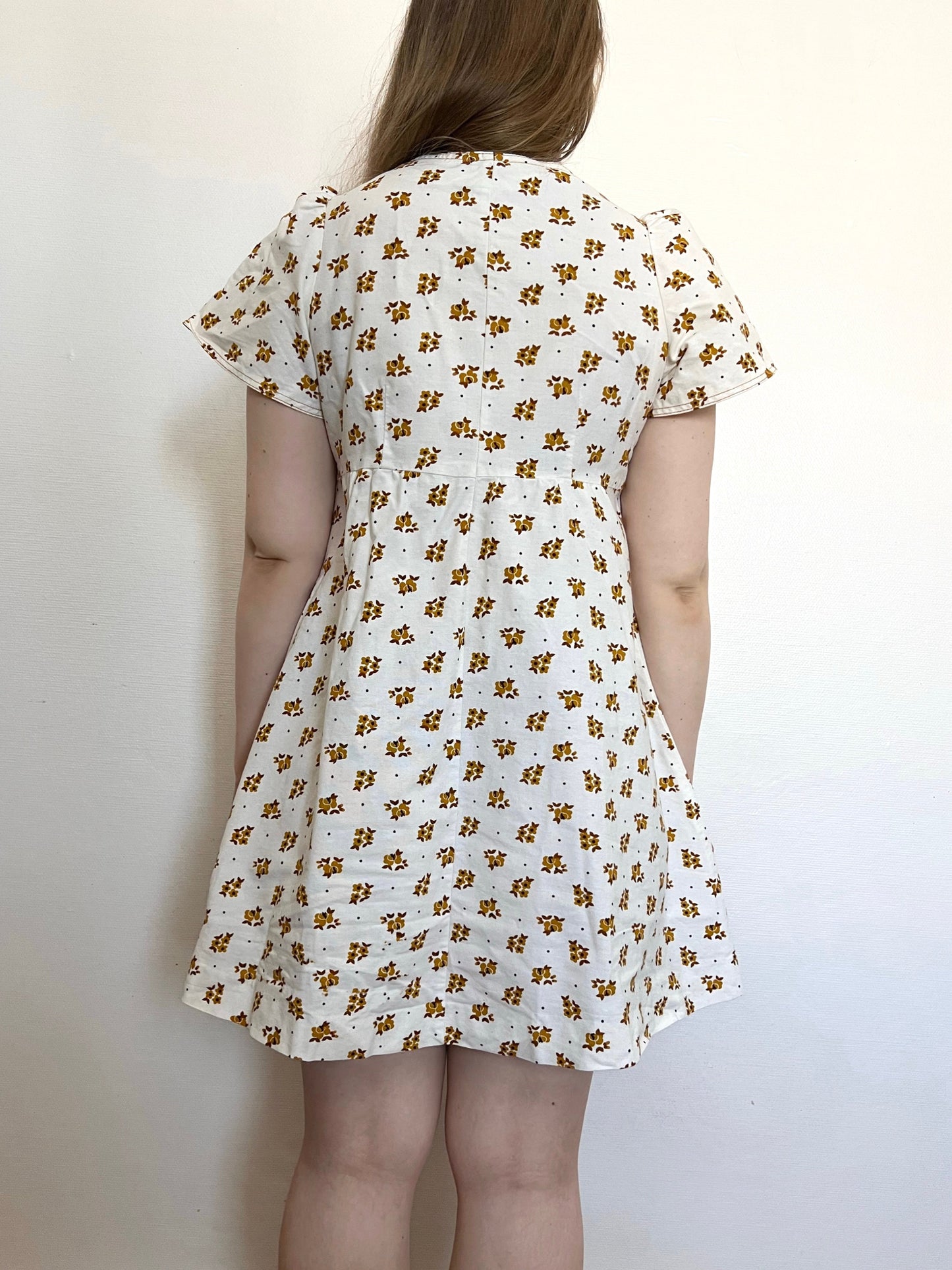 60s/70s babydoll floral dress, Size M