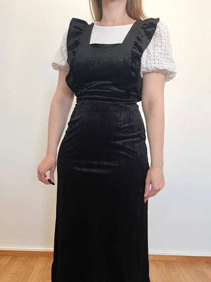 70s black velvet ruffle dress, Size XS-S