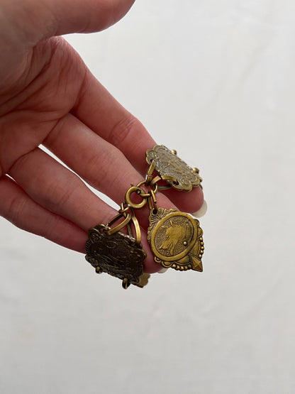 1920s gold toned bracelet