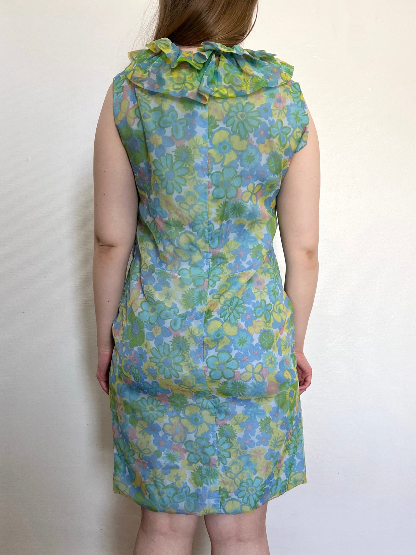60s floral ruffle dress, Size M-L