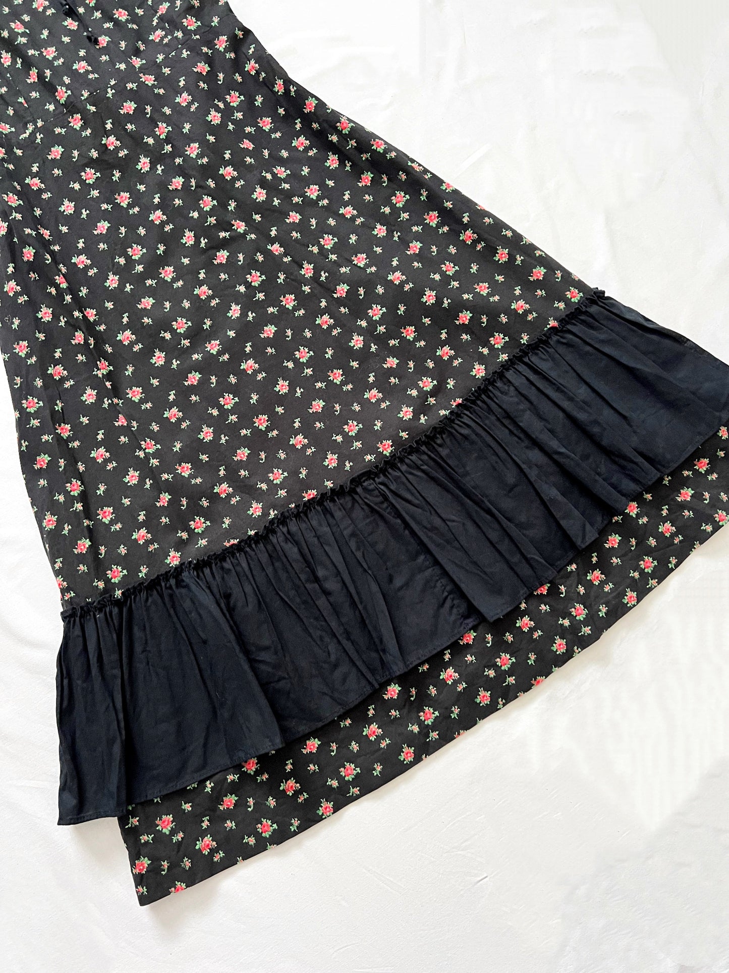 70s 100% cotton black floral dress, Size S-M