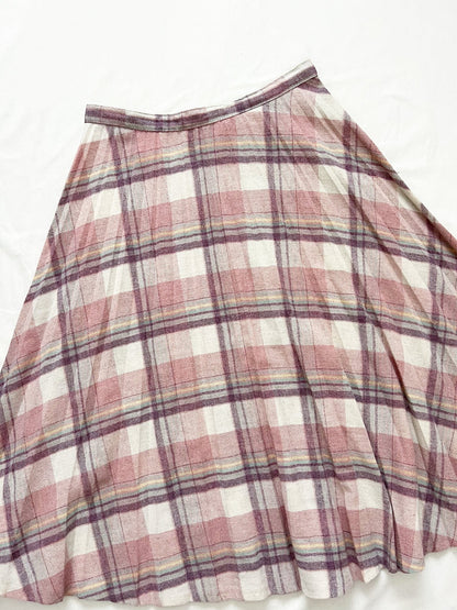 Pink gingham skirt, Size S-M