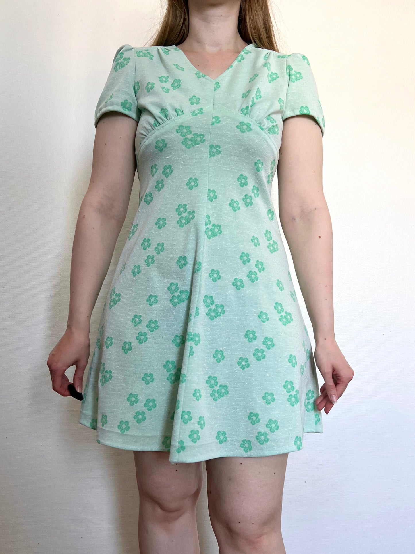 60s green mini dress, Size S