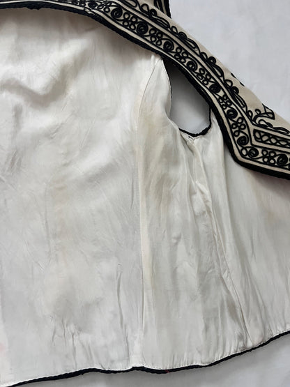 50s/60s Romanian embroidered vest, Size M