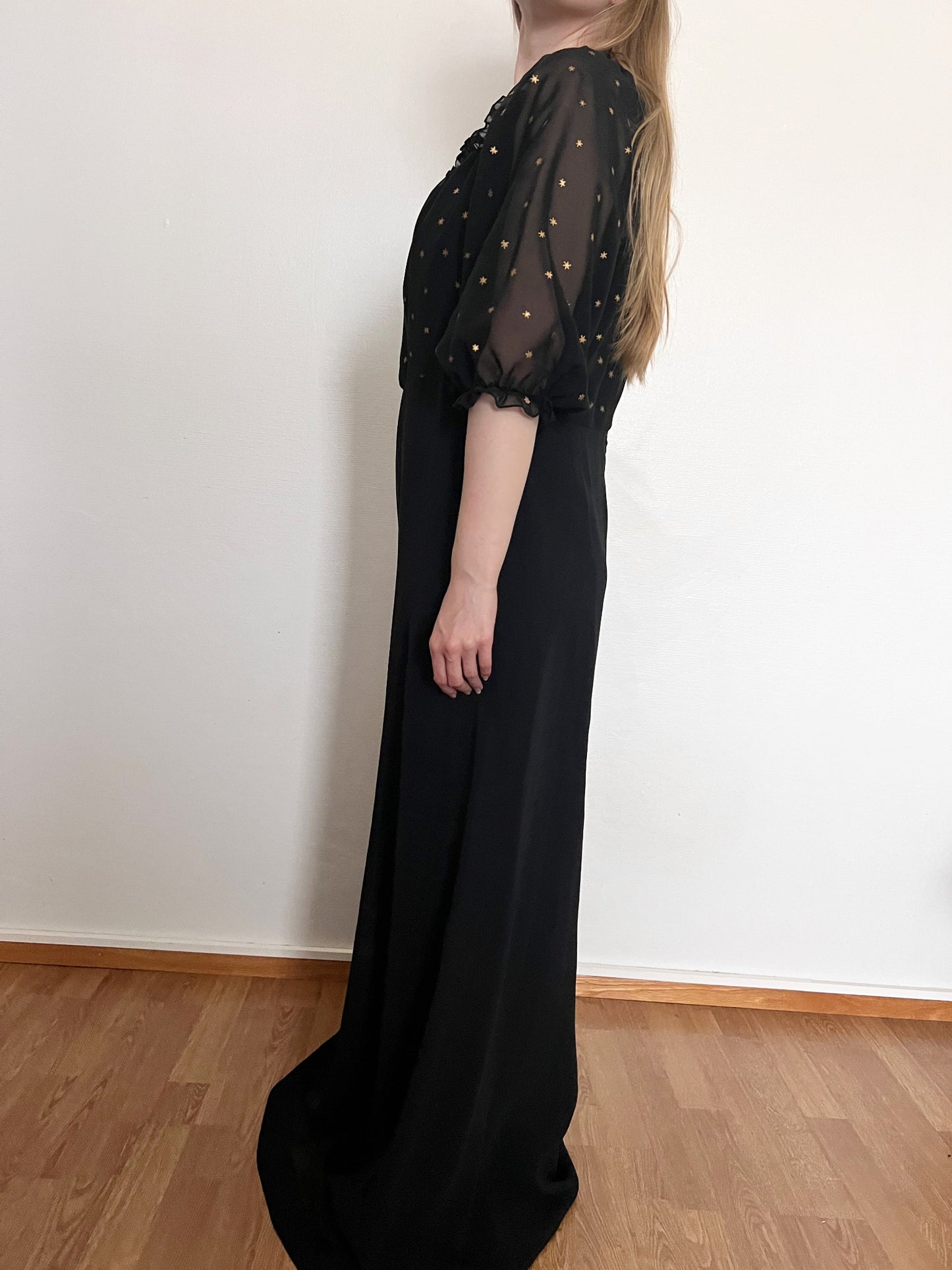 70s black and gold stars gown, Size L