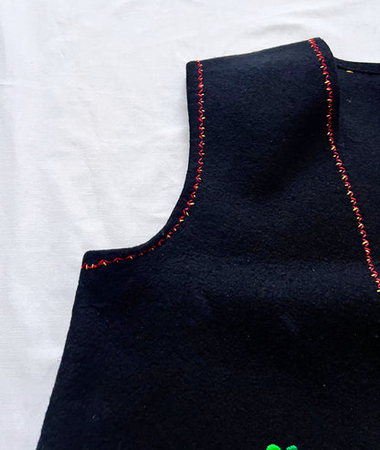 70s Hungarian Matyo felted black vest with embroidered flowers, Size M