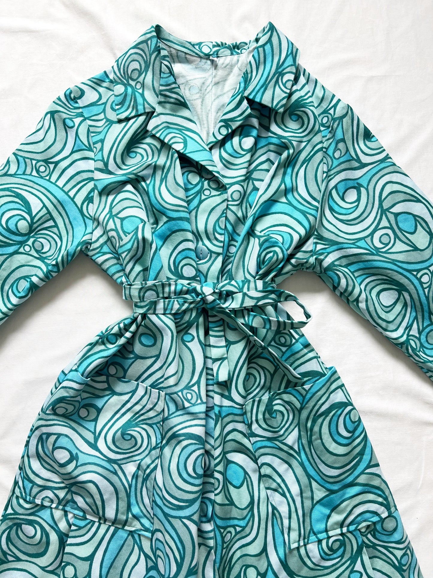 Blue funky pattern dress, Size XL