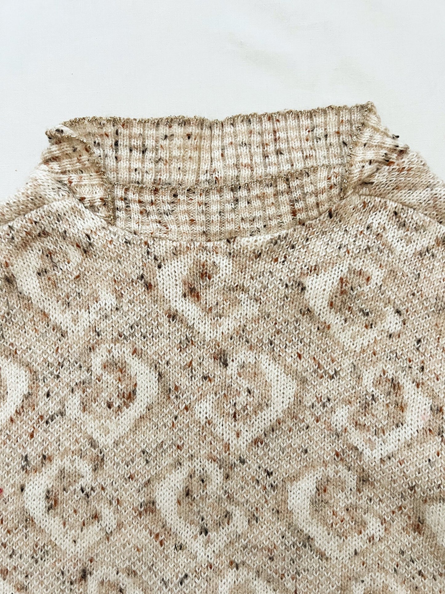 Beige & gold details sweater, Size S