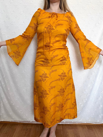 70s orange bell sleeves dress, Size XS