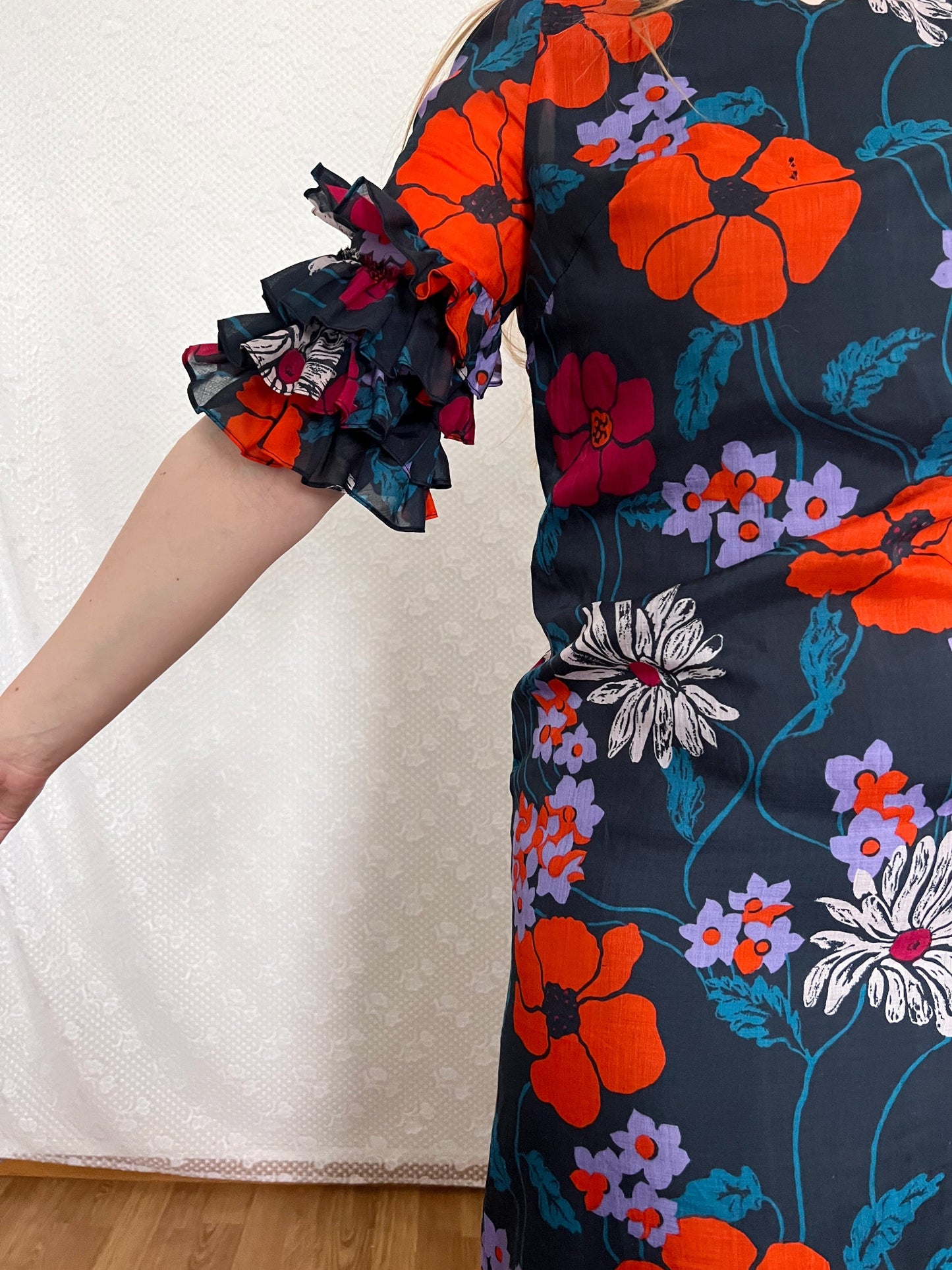 70s ruffle sleeves floral dress, Size S-M