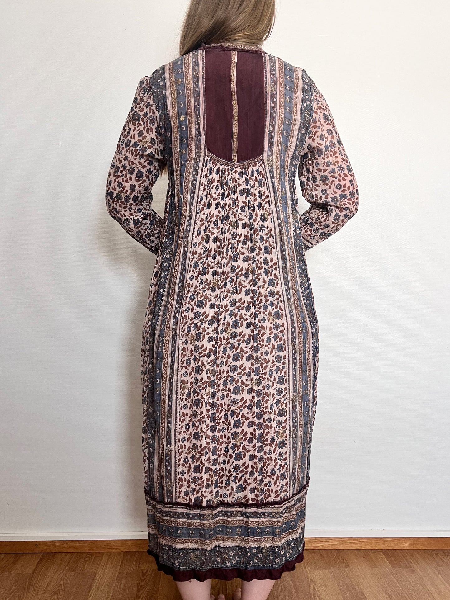 70s Indian cotton gauze pattern dress, Size M