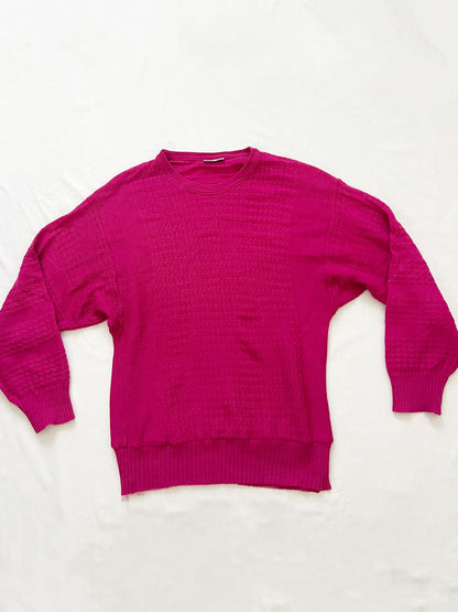 Pink textured sweater, Size M